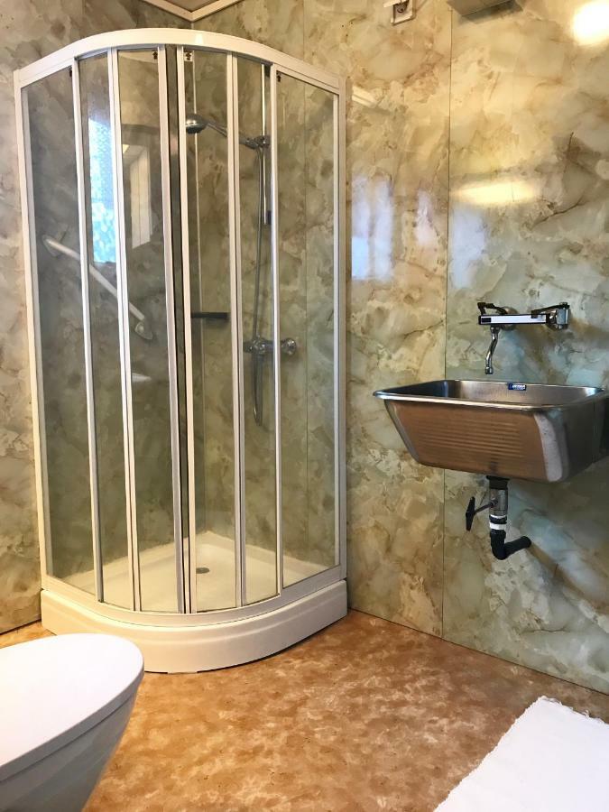 באלסטרנד Villa Holmen 2 - Ground Floor Apartment מראה חיצוני תמונה